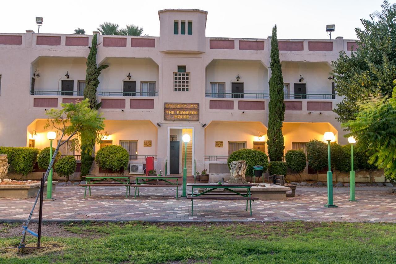 Degania Bet Kibbutz Country Lodging Hotel Kinneret Kültér fotó